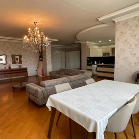 In Baku 158.0 m² apartment is for sale - Image 4