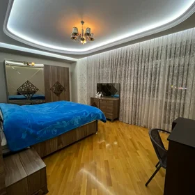 In Baku 207.0 m² apartment is for sale - Image 7