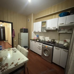 In Khirdalan 83.0 m² apartment is for sale - Image 5