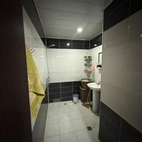 In Khirdalan 83.0 m² apartment is for sale - Image 8