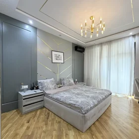 In Baku 110.0 m² apartment is for rent - Image 2