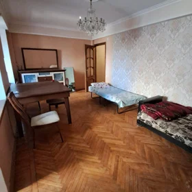 In Baku 60.0 m² apartment is for sale - Image 3