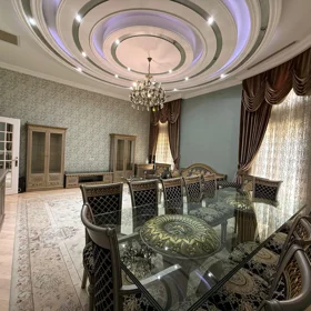 In Baku 200.0 m² apartment is for sale - Image 4