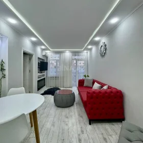 In Baku 65.0 m² apartment is for rent - Image 3