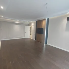 In Baku 129.0 m² apartment is for rent - Image 6