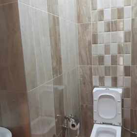 In Baku 110.0 m² apartment is for rent - Image 10