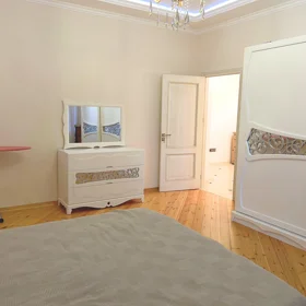 In Xətai rayonu 110.0 m² apartment is for rent - Image 5