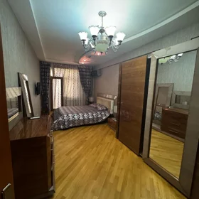 In Baku 120.0 m² apartment is for rent - Image 8