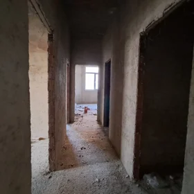 In Khirdalan 102.0 m² apartment is for sale - Image 4