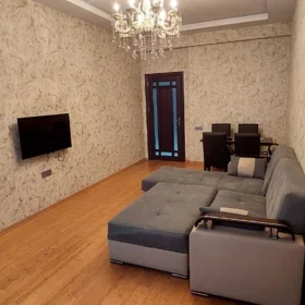 In Baku 80.0 m² apartment is for rent - Image 8