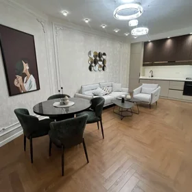 In Baku 90.0 m² apartment is for sale - Image 5