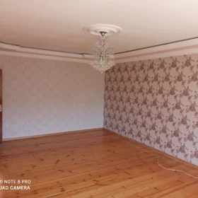 In Baku 300.0 m² house with 8.0 rooms is for sale - Image 8