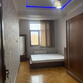 In Baku 110.0 m² apartment is for sale - Image 5