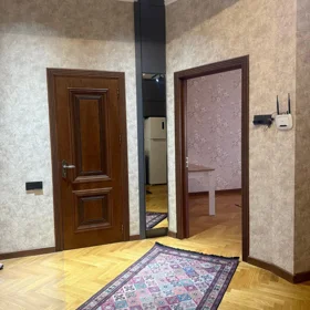 In Baku 110.0 m² apartment is for sale - Image 9