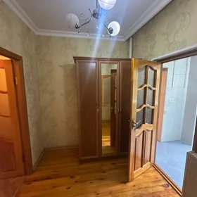 In Baku 50.0 m² apartment is for sale - Image 8