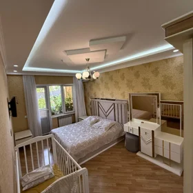 In Baku 120.0 m² apartment is for sale - Image 9