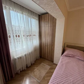 In Baku 120.0 m² apartment is for sale - Image 10
