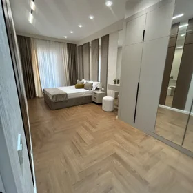 In Baku 58.0 m² apartment is for sale - Image 2