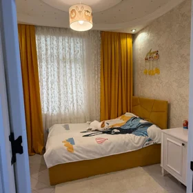 In Baku 135.0 m² apartment is for sale - Image 4
