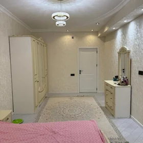In Baku 135.0 m² apartment is for sale - Image 7