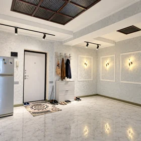 In Baku 131.0 m² apartment is for sale - Image 10