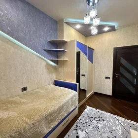 In Baku 120.0 m² apartment is for rent - Image 8