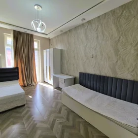 In Baku 100.0 m² apartment is for rent - Image 9