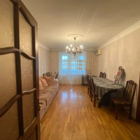 In Baku 75.0 m² apartment is for rent - Image 4