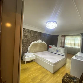In Baku 75.0 m² apartment is for rent - Image 6
