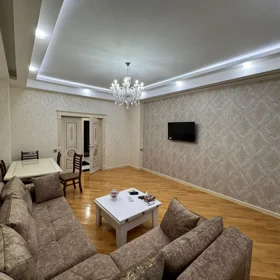 In Xətai rayonu 80.0 m² apartment is for rent - Image 2