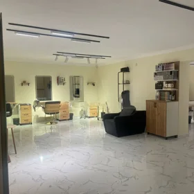 In Baku 75.0 m² commercial is for rent - Image 5