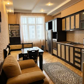 In Baku 110.0 m² apartment is for rent - Image 7