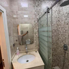 In Baku 85.0 m² apartment is for rent - Image 3
