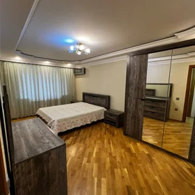 In Baku 72.0 m² apartment is for rent - Image 3
