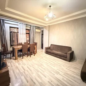 In Baku 90.0 m² apartment is for rent - Image 3