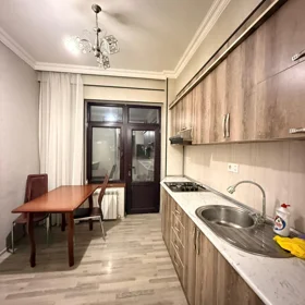 In Baku 90.0 m² apartment is for rent - Image 9