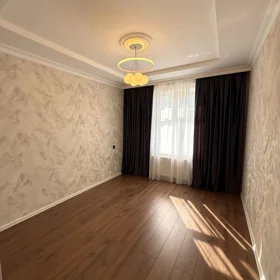 In Baku 65.0 m² apartment is for sale - Image 4