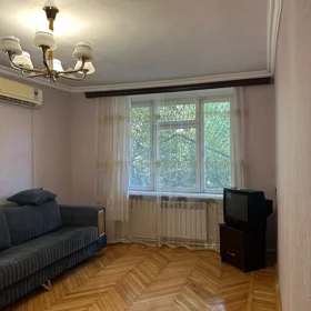 In Baku 60.0 m² apartment is for rent - Image 3