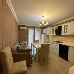 In Baku 140.0 m² apartment is for rent - Image 7