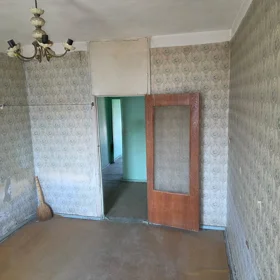 In Baku 110.0 m² apartment is for sale - Image 8