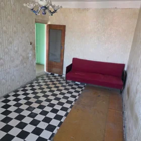 In Baku 110.0 m² apartment is for sale - Image 9