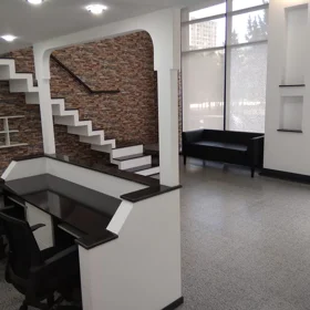 In Baku 65.0 m² office is for rent - Image 2