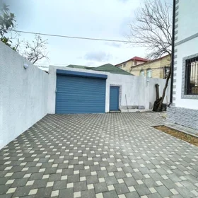 In Səbail rayonu 300.0 m² house with 5.0 rooms is for rent - Image 3