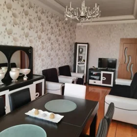 In Baku 75.0 m² apartment is for rent - Image 3