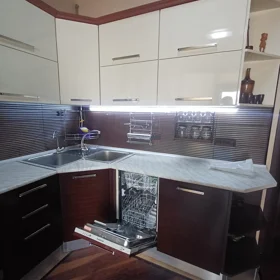 In Səbail rayonu 85.0 m² apartment is for rent - Image 10