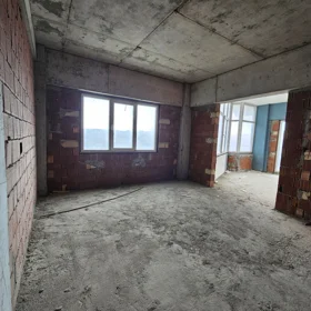 In Baku 167.0 m² apartment is for sale - Image 8