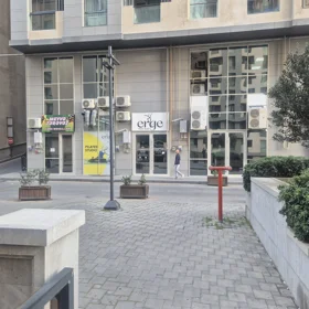 In Baku 90.0 m² apartment is for rent - Image 6