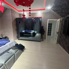 In Baku 106.0 m² apartment is for sale - Image 5