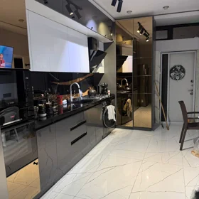 In Baku 106.0 m² apartment is for sale - Image 7
