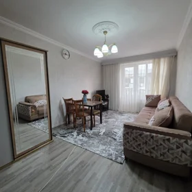 In Baku 50.0 m² apartment is for rent - Image 2